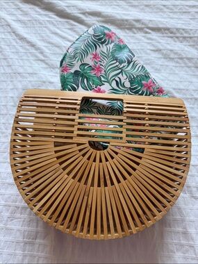 Bamboo Semi-Circle Handbag with Tropical Lined Pouch